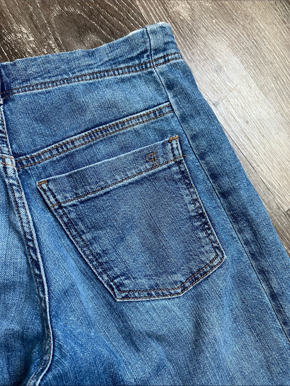 Pilcro Raw Hem Ankle Wide Leg Jeans - Picture 14 of 15